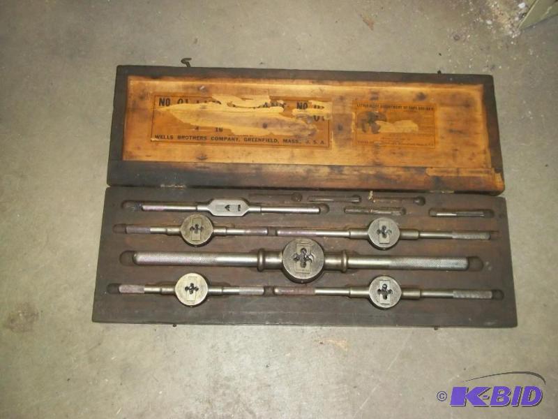 Little Giant SAE NF Tap and Die set...