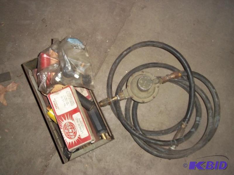 Arc welding lead connectors and propane regul...