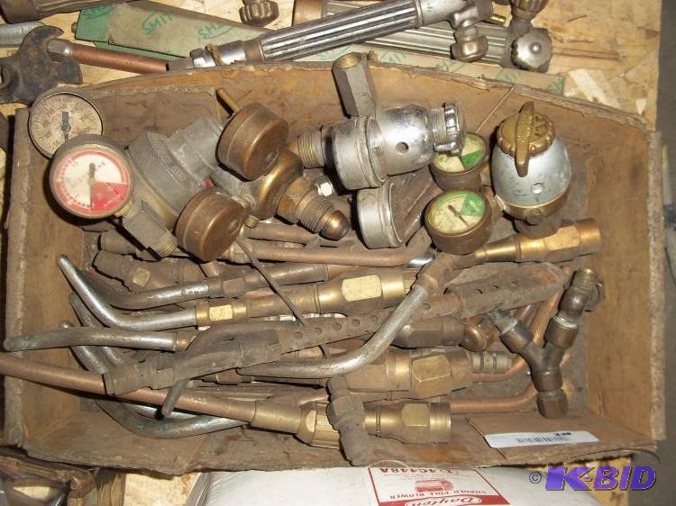 Torch tips and regulators....