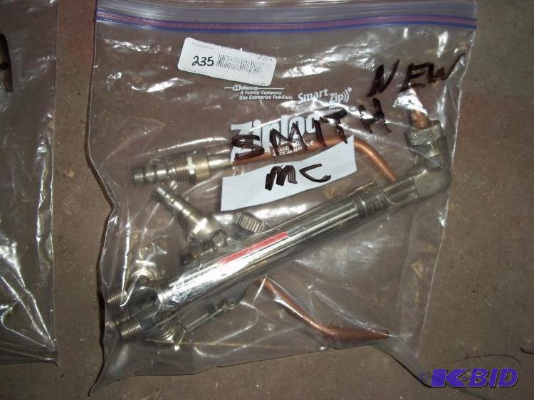 NEW Smiths MC cutting torch and 2 brazing tip...