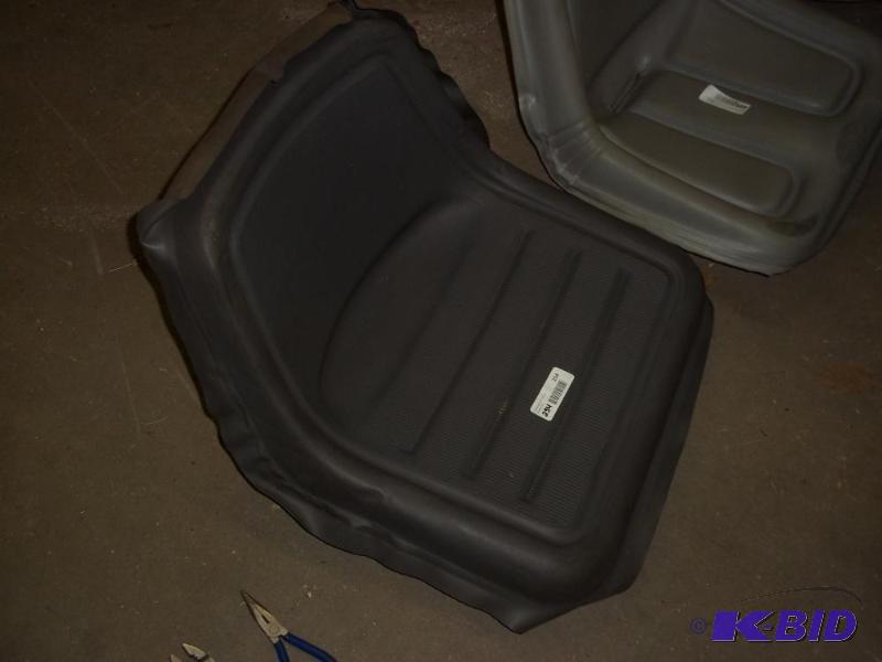 Tractor seat black...