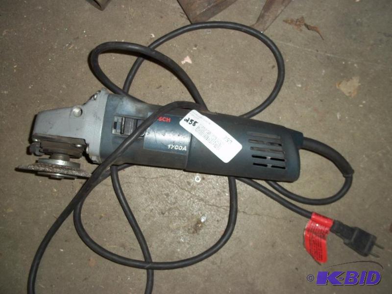 Bosch 4&quot Angle grinder (works)...
