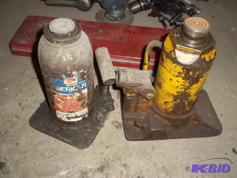 2 Bottle Jacks...