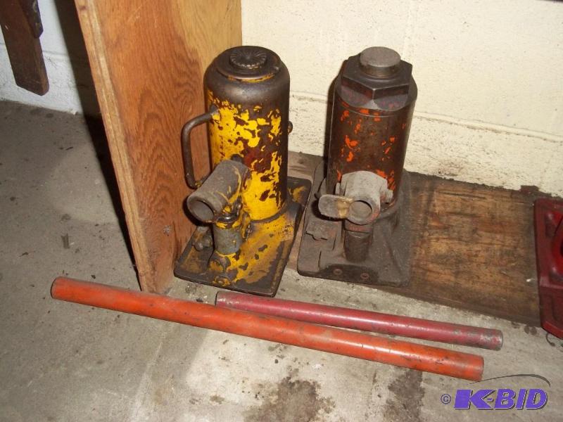 2 Bottle Jacks...