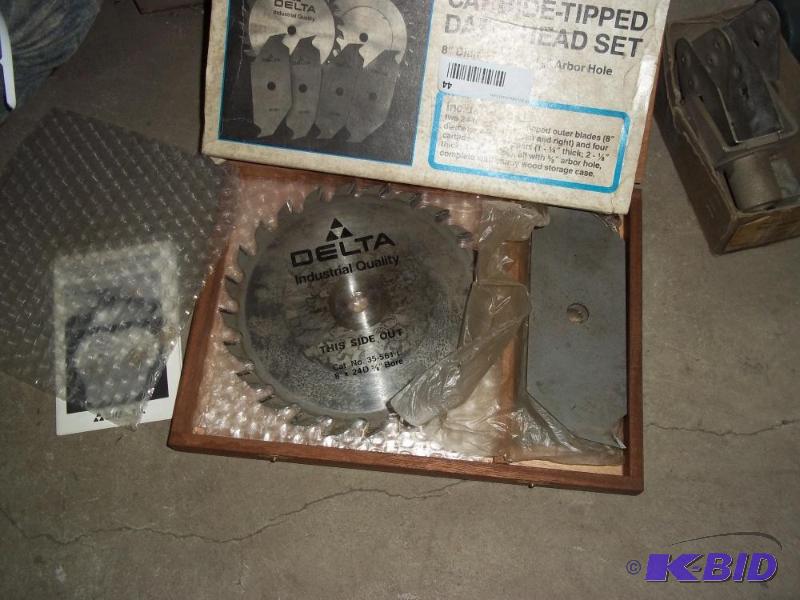 Delta Dado set, carbide new in box...
