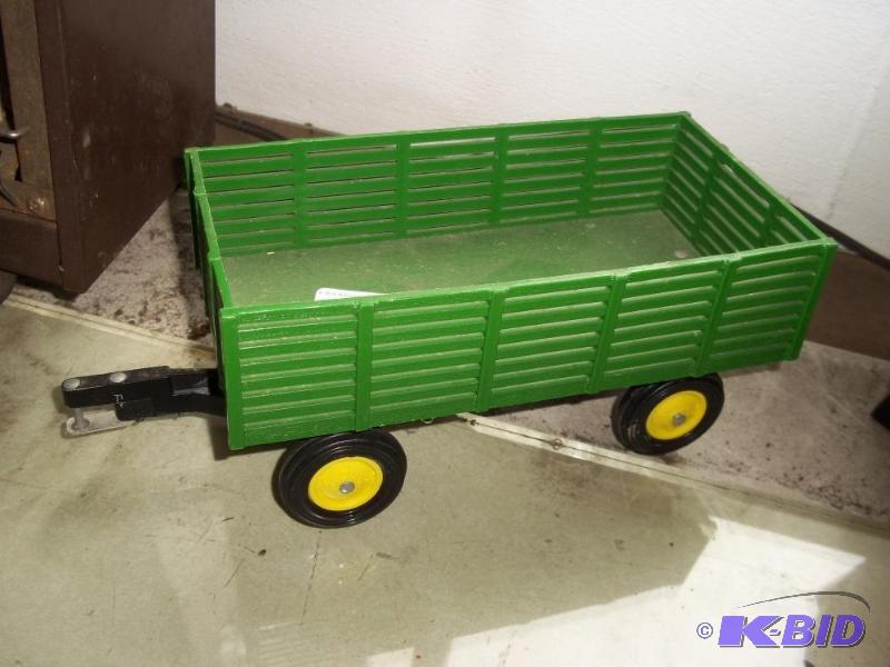 John Deere Wagon, plastic...