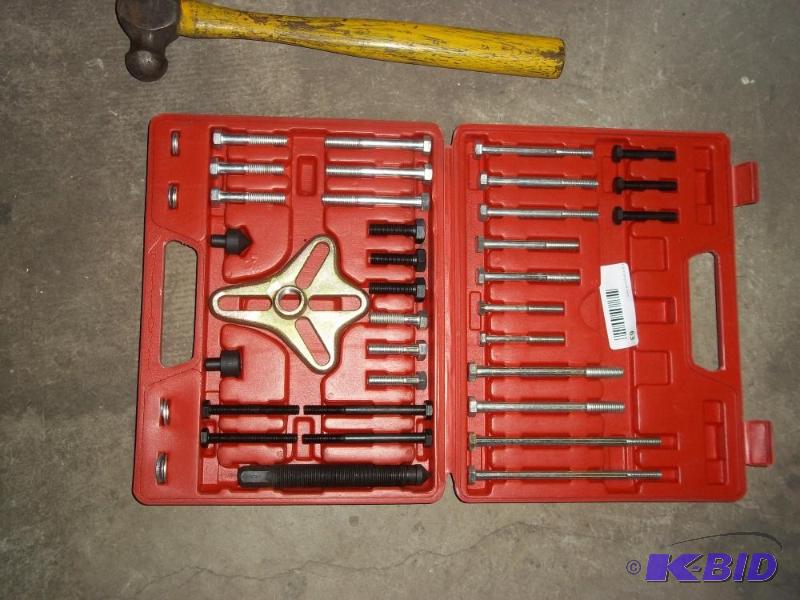 Steering wheel puller set...