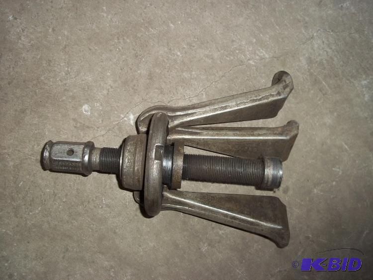 Hub Puller...