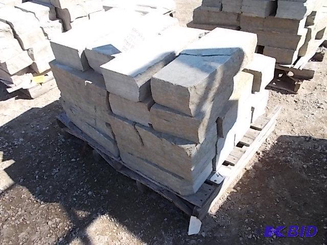 Approx. (34) Linar Blue Natural Wall Stone, 8...