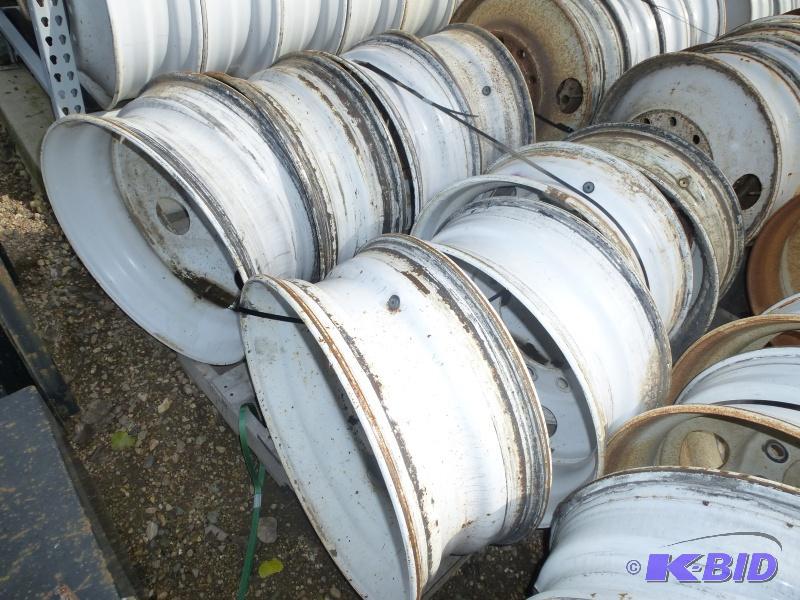 Steel Truck Rims 24.5&quot steel rims Hub P...