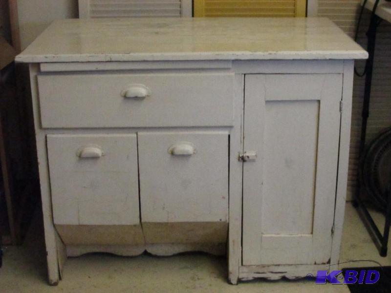 lot 1 image: Awesome Base Cabinet with 2 Bins