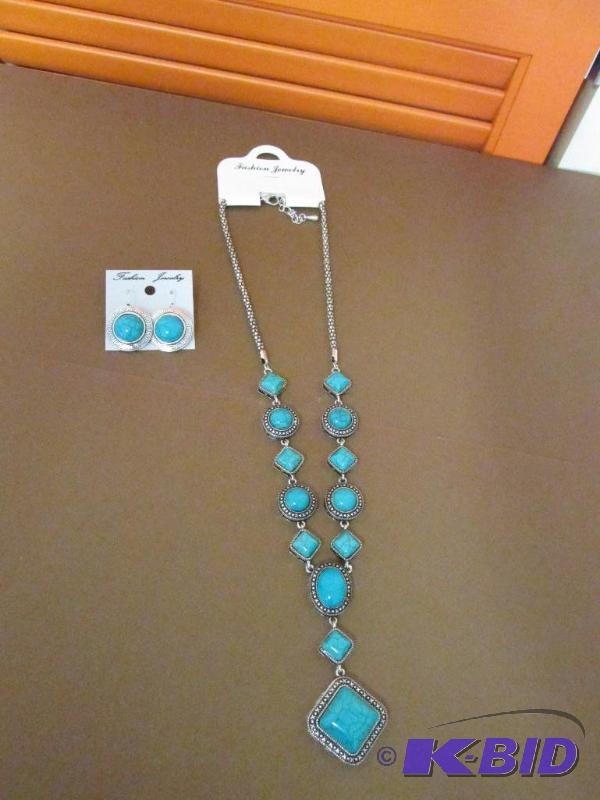 lot 103 image: Faux Turquoise Necklace and Earrings - brand new