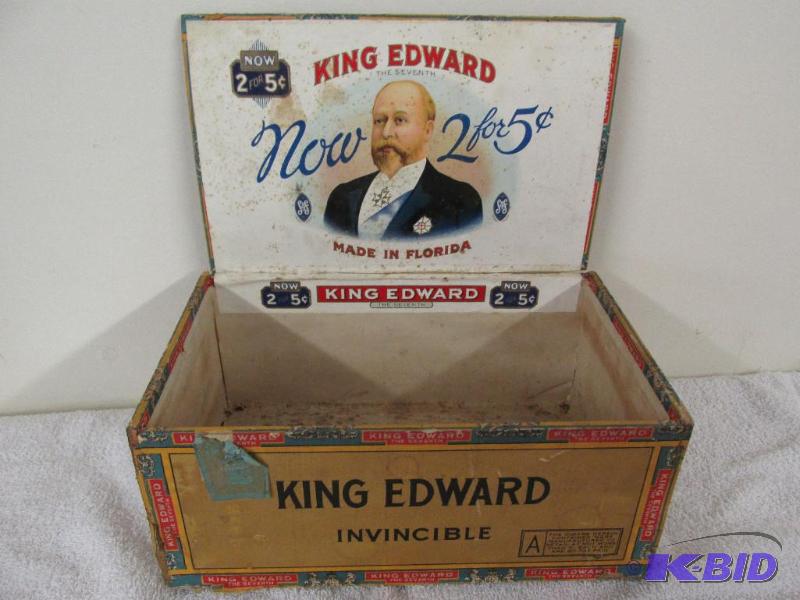 lot 33 image: Vintage LARGE King Edward Cigar Box, over 4 tall