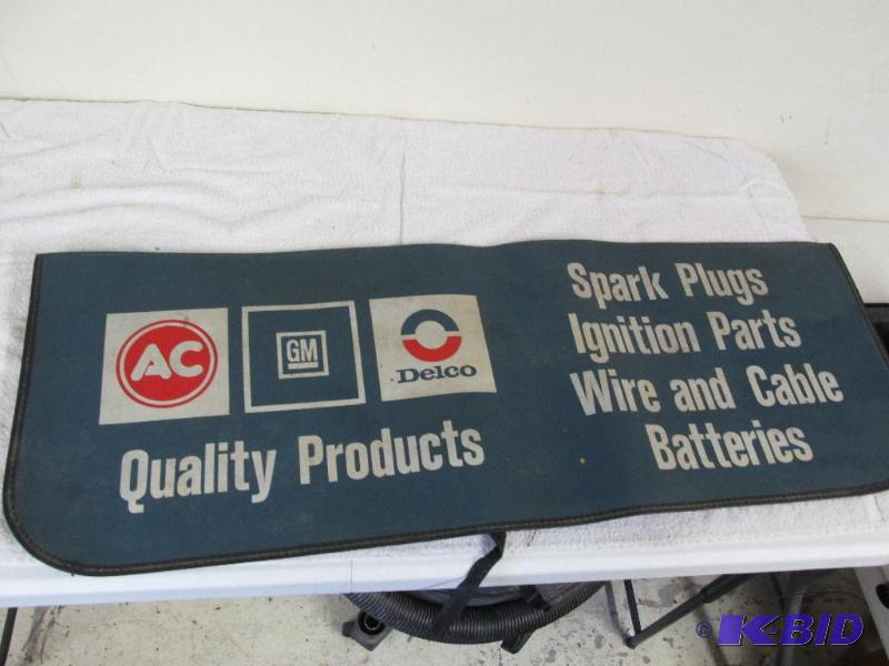 lot 65 image: Vintage Fender Protector, GM, AC Delco