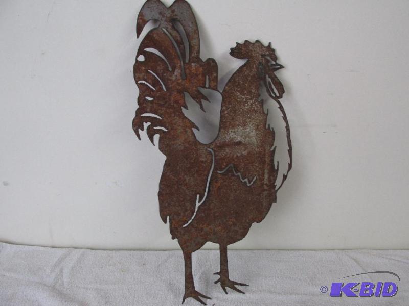 lot 76 image: Metal Chicken, Wall Hanging , Yard Art or what ever you want it for...