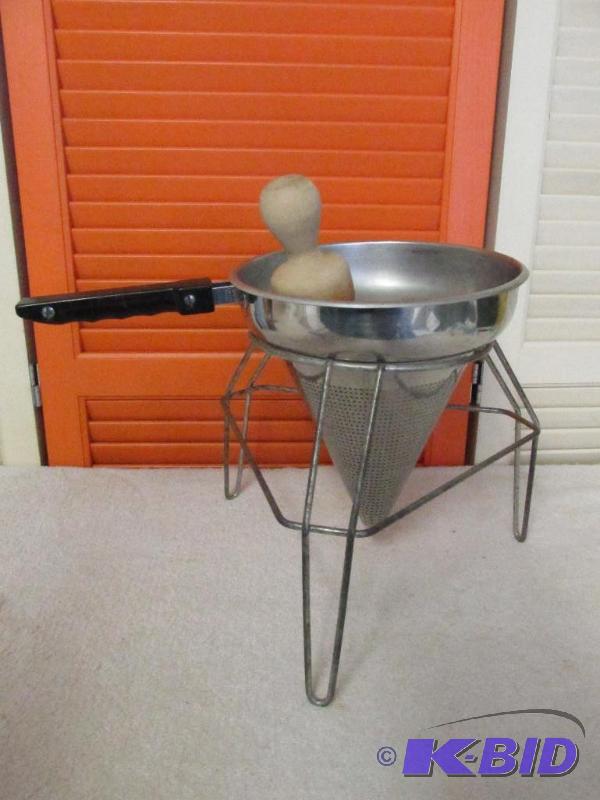 lot 92 image: Canning Accessories