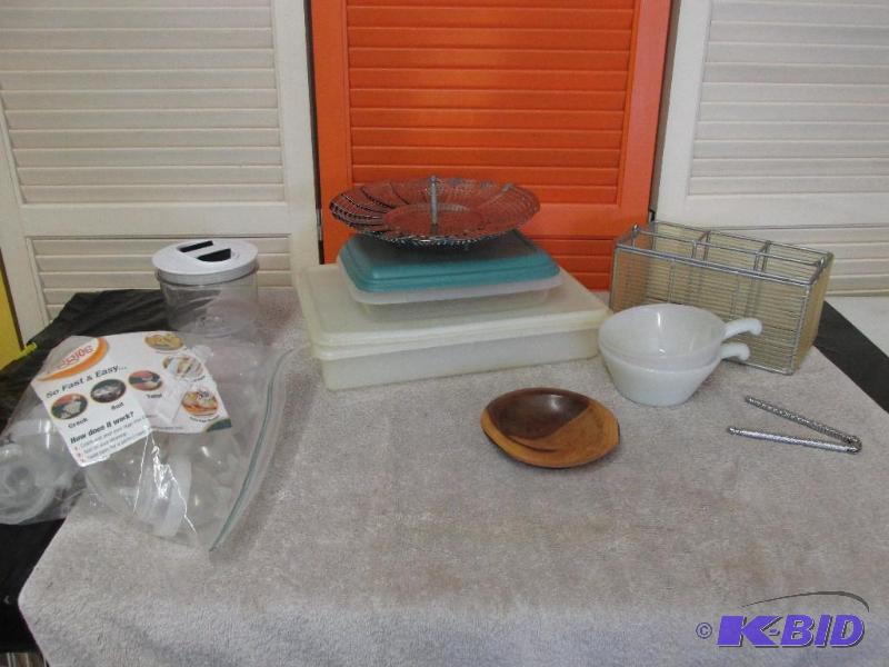 lot 107 image: A Group of Must Have Kitchen Items