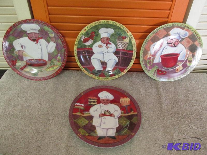 lot 114 image: Set of Four Decorative Plates