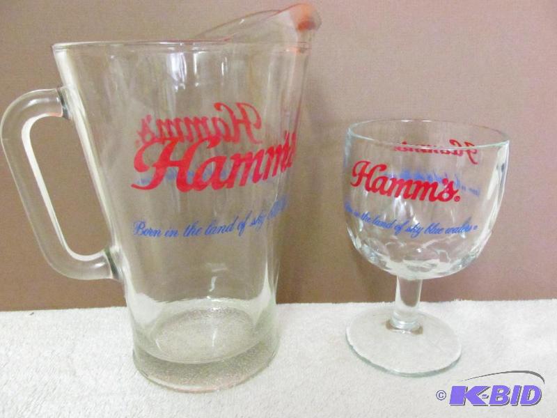 lot 59 image: Vintage Hamms Glass Pitcher and Mug