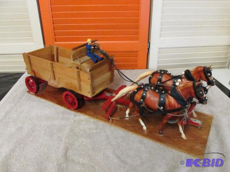 lot 76 image: Vintage and Very Collectible Breyer Horses and Hand-Crafted Wagon