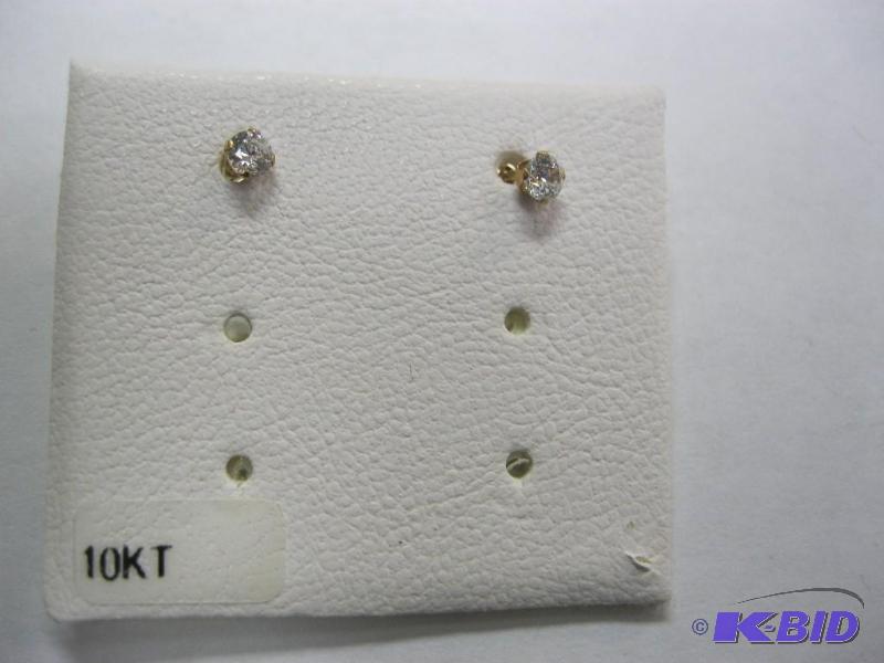 lot 31 image: 10kt&nbspand Cz earrings. ...