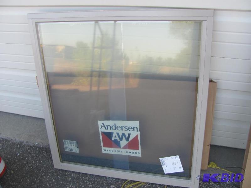 lot 107 image: This NEW (in original box) 200 Series Double-...