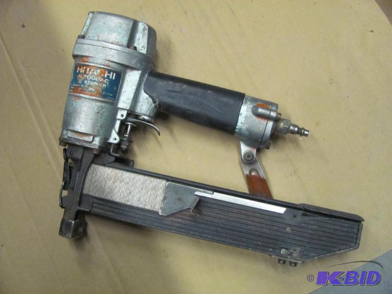 lot 114 image: HITACHI 2" Staple Gun. Unknown working c...