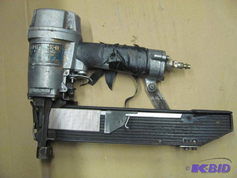 lot 115 image: HITACHI 2" Staple Gun. Unknown working c...