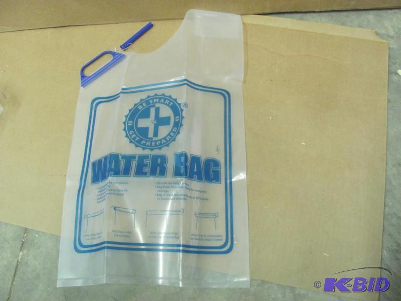 lot 89 image: This NEW 2-Gallon Plastic Water Bag with Hand...
