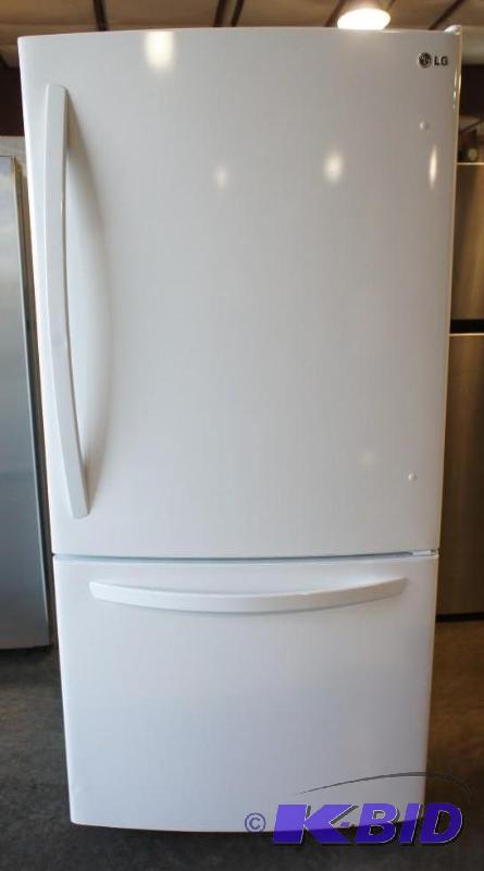 lot 2 image: New LG Refrigerator Model # (LDC22720SW) 22.4...