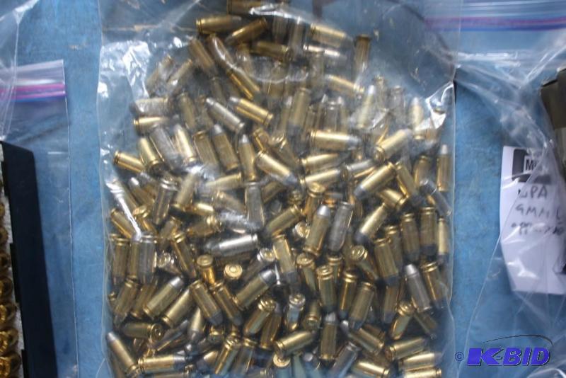 lot 102 image: Bag lot of (1) including miscellaneous 40 S. ...