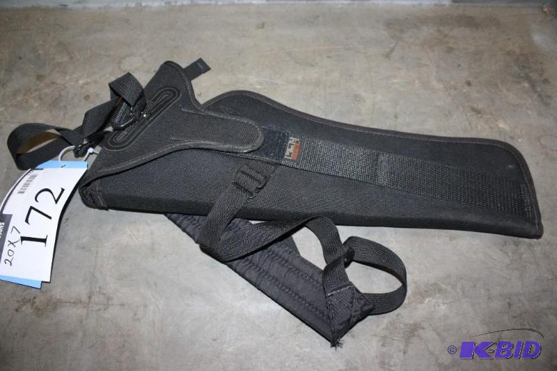 lot 172 image: Lot of (1) Uncle Mikes Sidekick side holster...