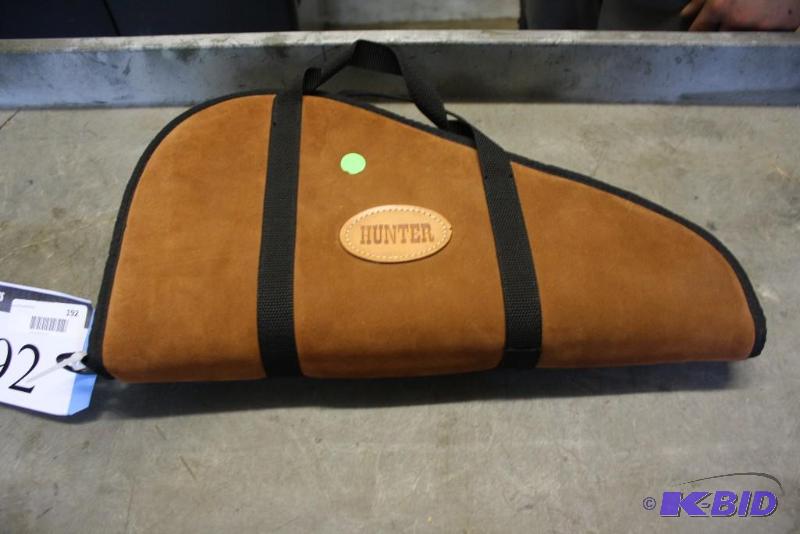 lot 192 image: Lot of (1) Hunter soft side gun case. Brown s...