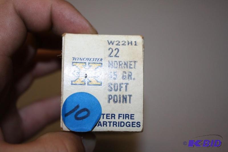 lot 261 image: Lot of (2) items Miscellaneous 22 Hornet, ap...