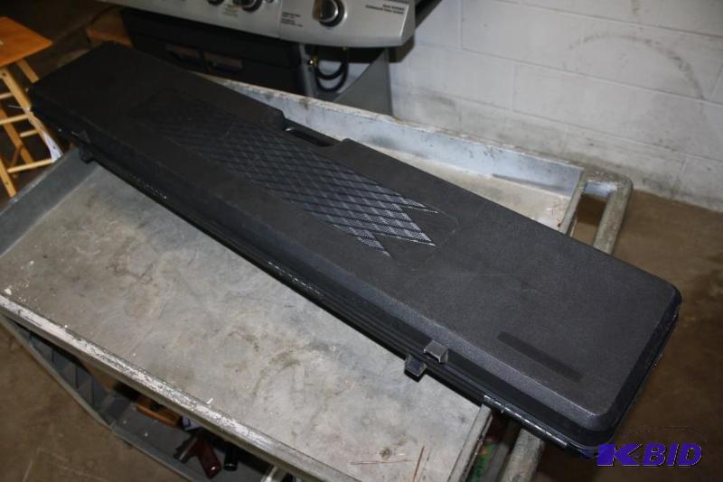 lot 27 image: Gun Guard hard side case. 48&quotL x 10"...