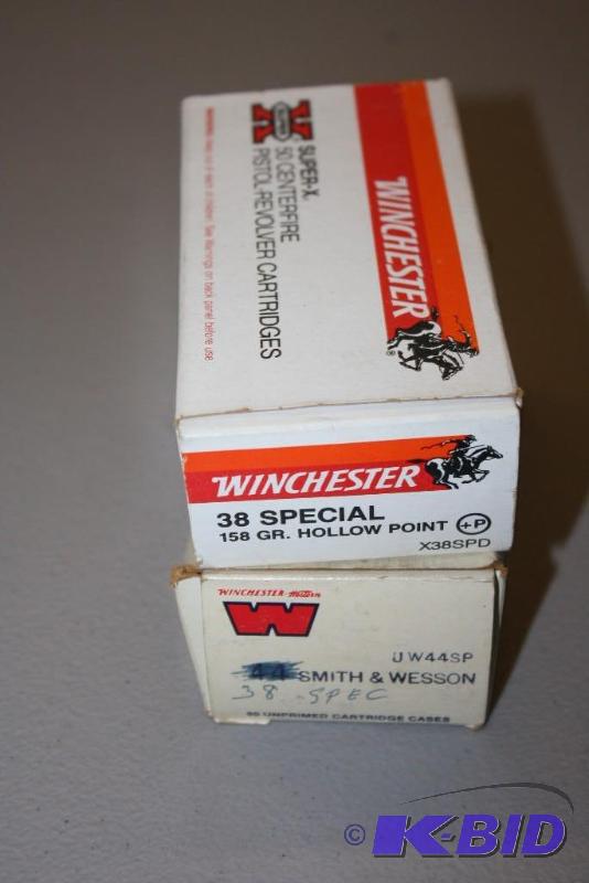 lot 284 image: Lot of (2) items Winchester 38 Special Hollo...