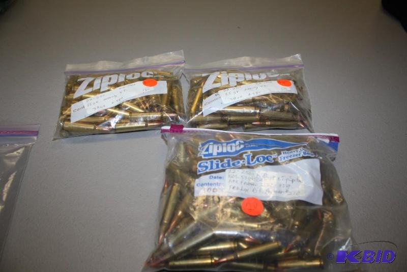 lot 289 image: Miscellaneous 22-250 ammo app. 200 ct....