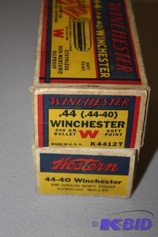 lot 415 image: Winchester 44-40 Win ammo app. 100 ct....