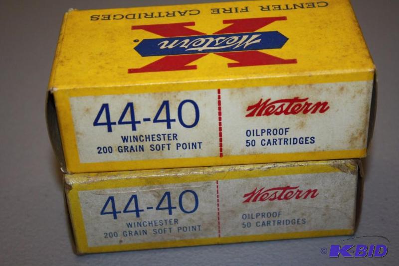 lot 416 image: Winchester 44-40 Win ammo app. 100 ct....