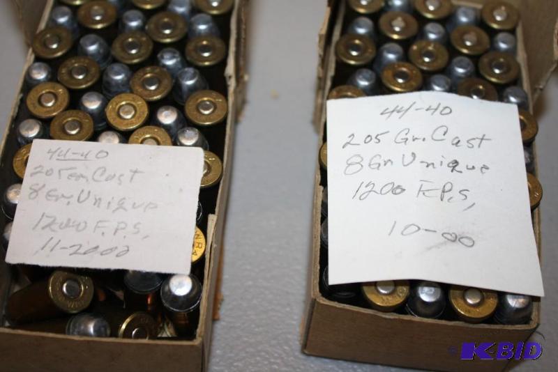 lot 419 image: Miscellaneous 44-40 Win ammo app. 100 ct....
