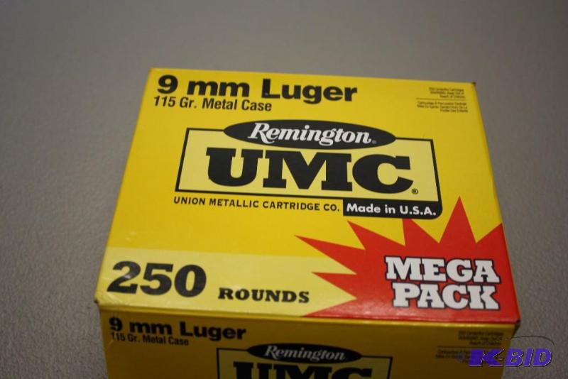 lot 432 image: Remington UMC 9 MM Luger ammo app. 250 ct....