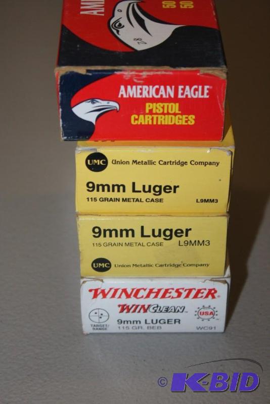 lot 434 image: Miscellaneous 9 mm lugers app. 125 ct....