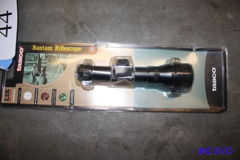 lot 44 image: Tasco Bantam Riflescope 2.5x Magnification ...