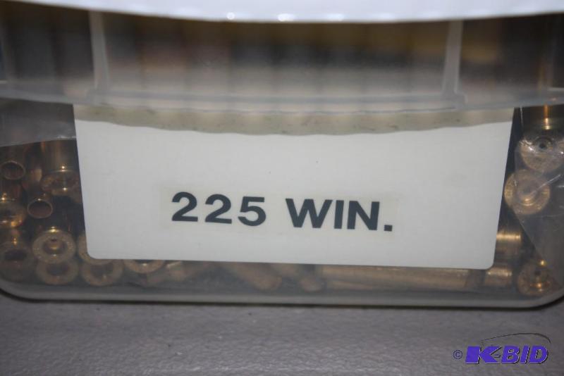 lot 604 image: Bin of 225 Winchester casings app. 600 ct....
