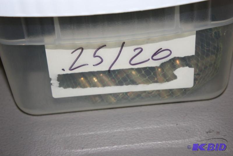 lot 616 image: Bin of .25-20 casings app. 300 ct....