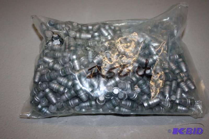 lot 674 image: Bag Lot of 357 Cal. 38 bullets app. 250 ct....