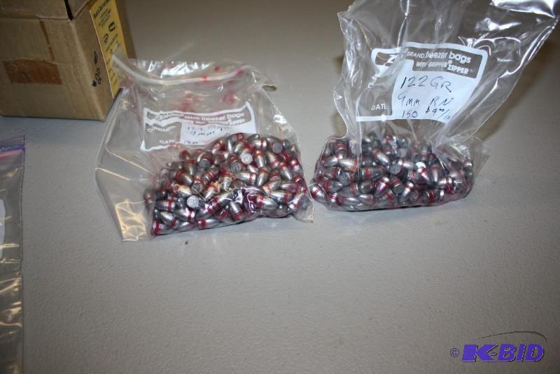 lot 686 image: Bag Lot of (2) 9mm Rn 122 Grain app. 300 ct....