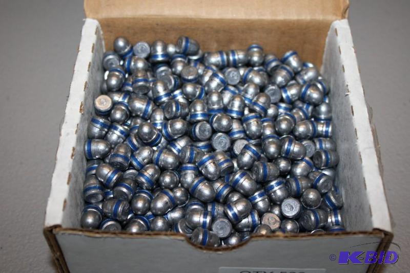 lot 691 image: Box of 380 ACP 95 Grain RN 256 bullets app. ...