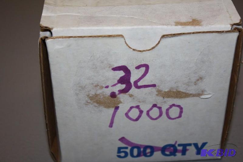 lot 692 image: Box of .32 Cal 98 DEWC 314 bullets app. 100 ...