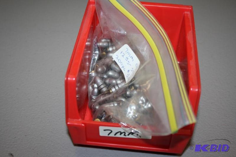 lot 727 image: Bag of 7mm cast 125 grain bullets app. 200 c...